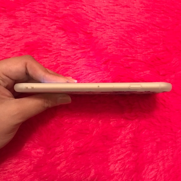 NEW iPhone 7+/8+ Floral Case - Picture 6 of 7